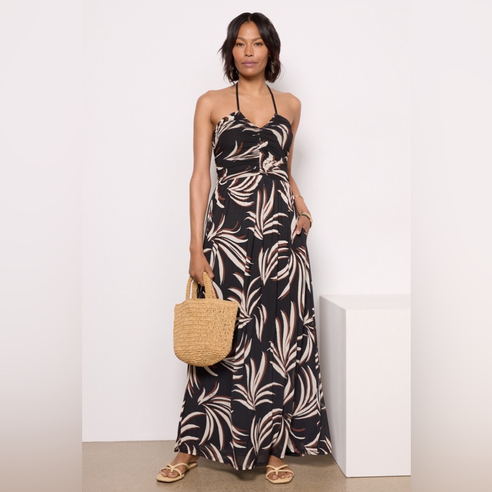 Evereve Halter Mesh Dress
